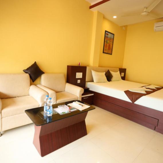 Golden View Resort And Restaurant Tajpur Экстерьер фото
