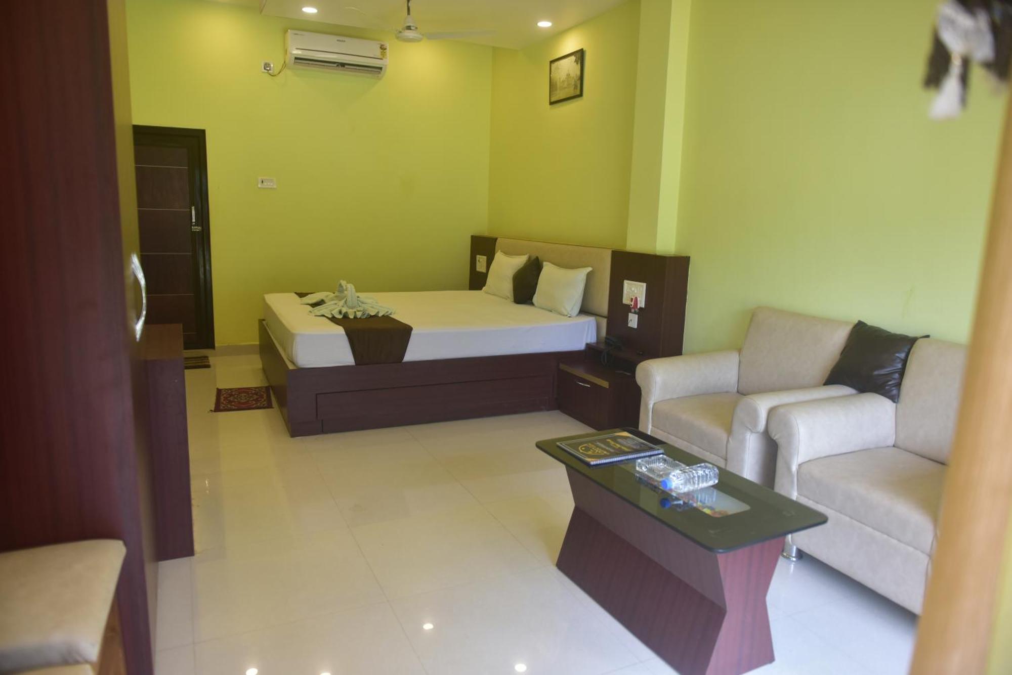 Golden View Resort And Restaurant Tajpur Экстерьер фото