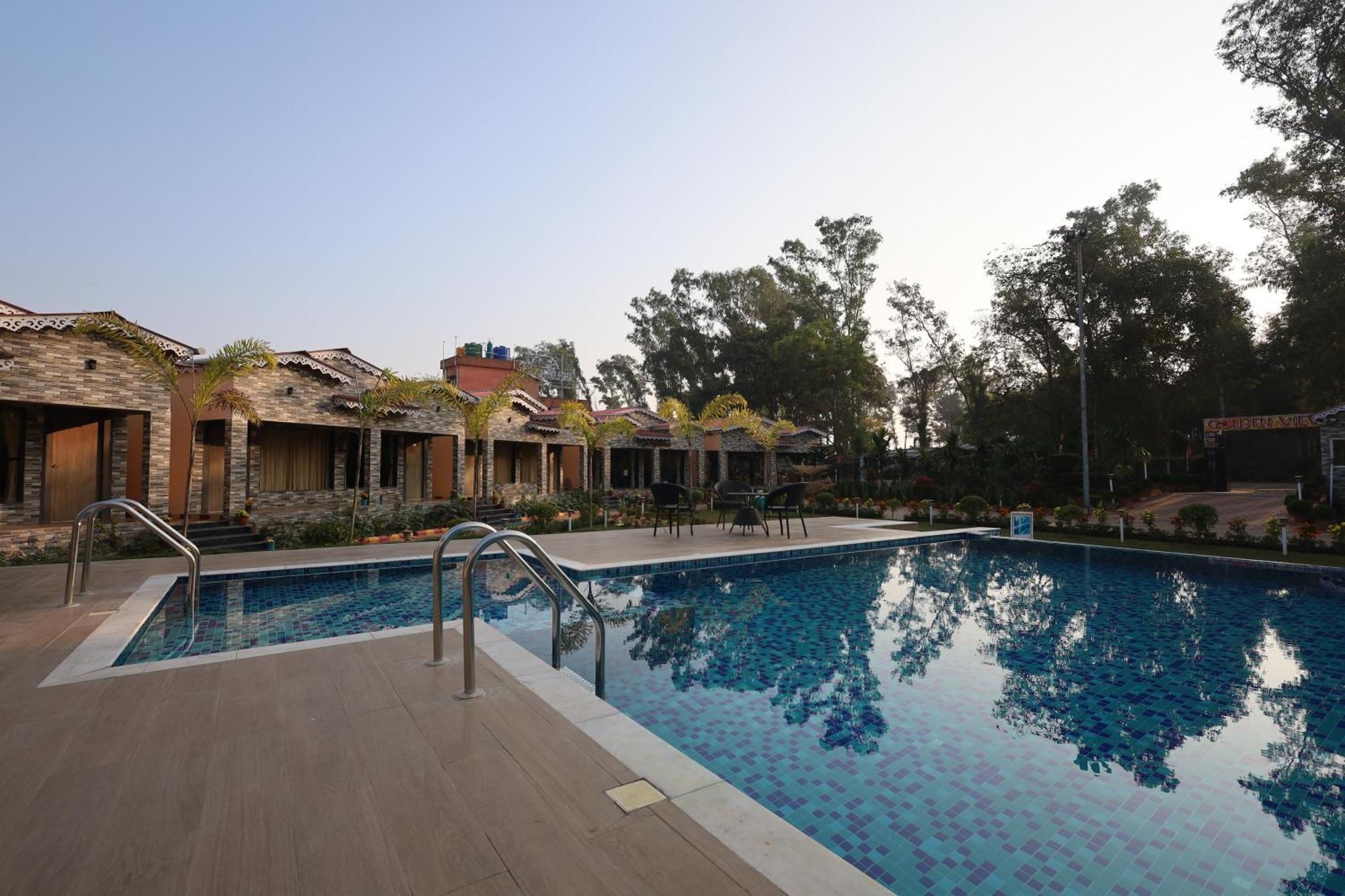 Golden View Resort And Restaurant Tajpur Экстерьер фото