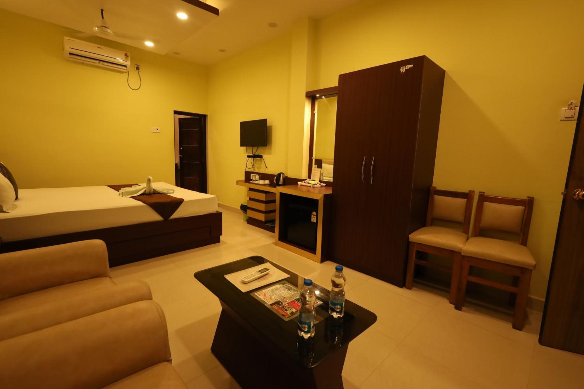 Golden View Resort And Restaurant Tajpur Экстерьер фото